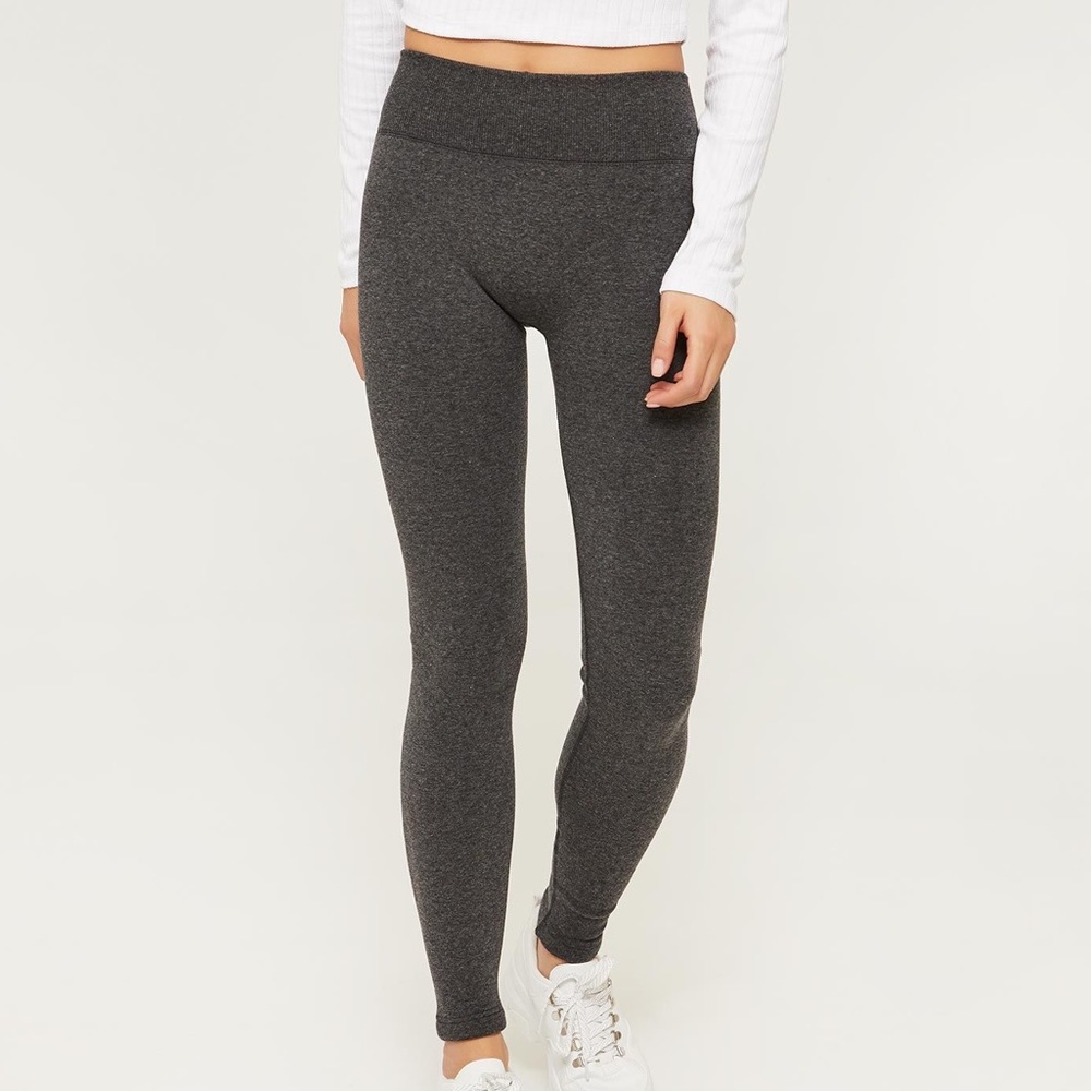 *Free add-on* Ardene Seamless Leggings - Picture 1 of 3